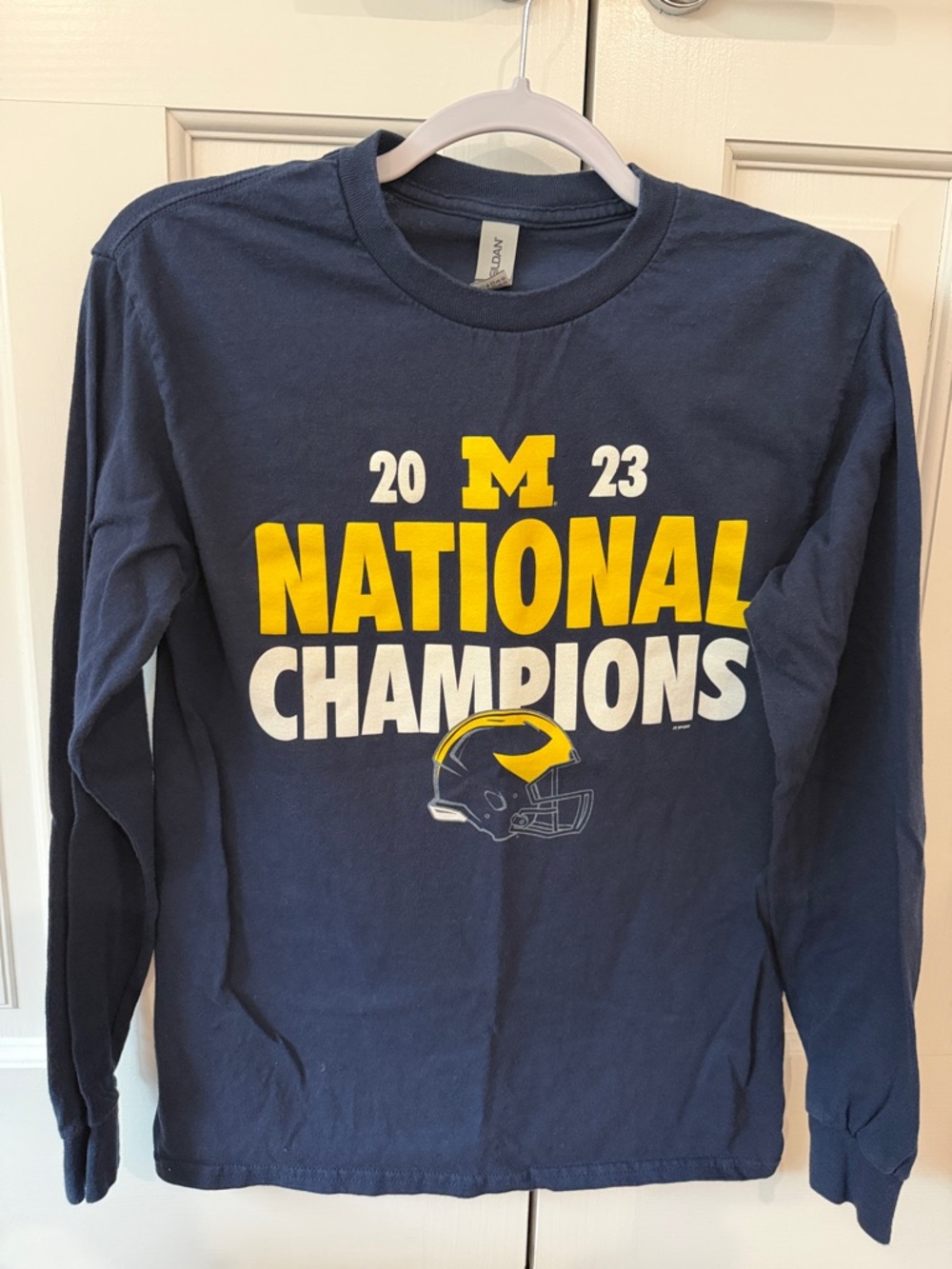 Gildan Navy T‑Shirt with Yellow and White Print